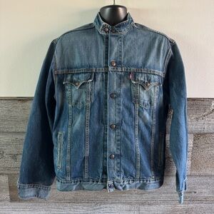 Levi’s Easy Rider Denim Jacket Men’s Size Large Blue Jean Trucker Style